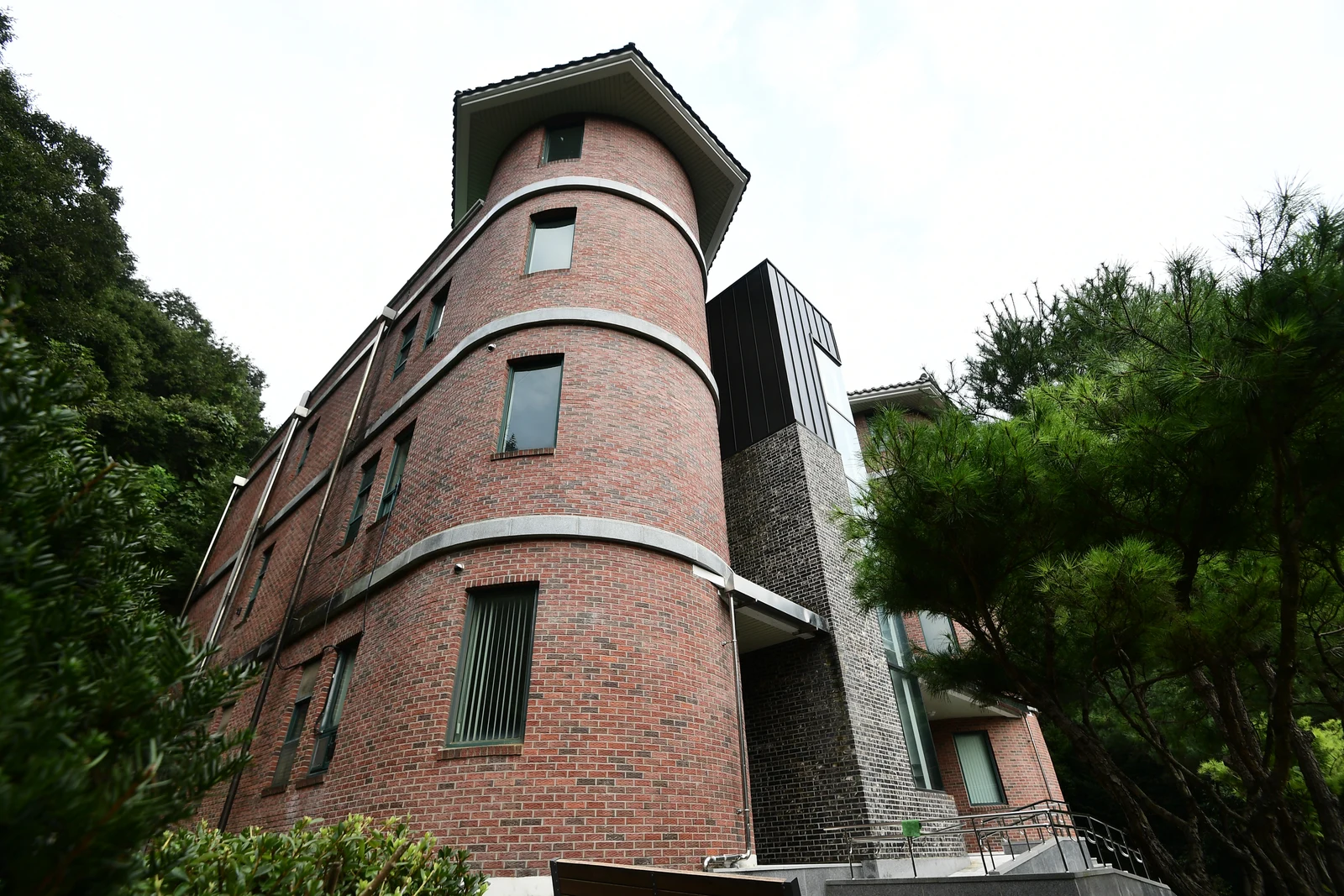 논산시양지추모원 외관·전경
