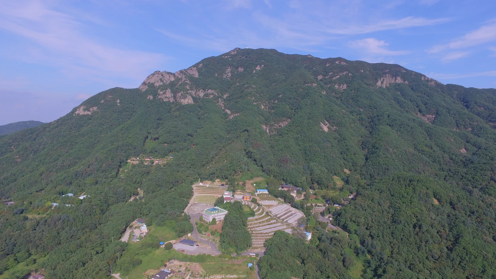 서대산추모공원 봉안당 외관·전경
