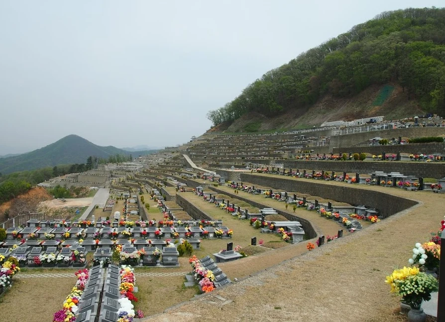 갑산공원묘원 외관·전경