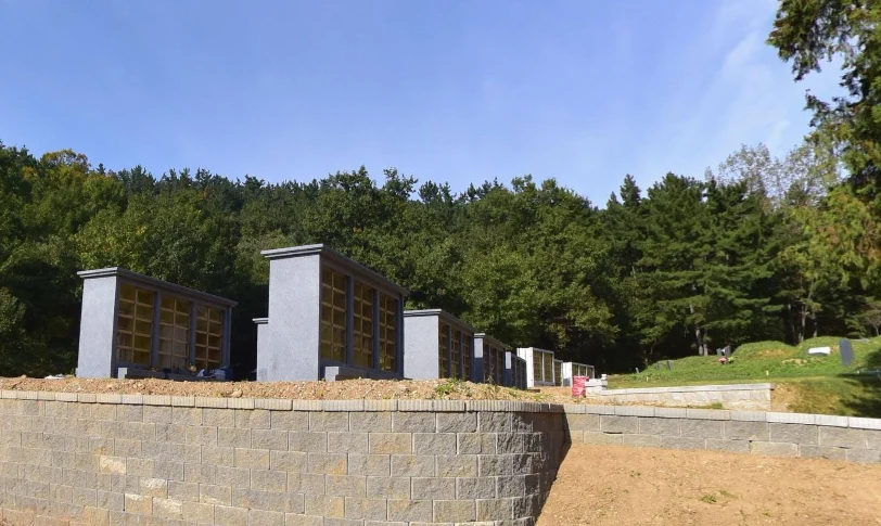 영천성당 봉안담 외관·전경