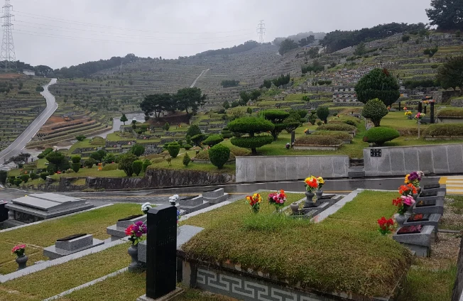(재)우성공원 영남납골당(무연고) 외관·전경