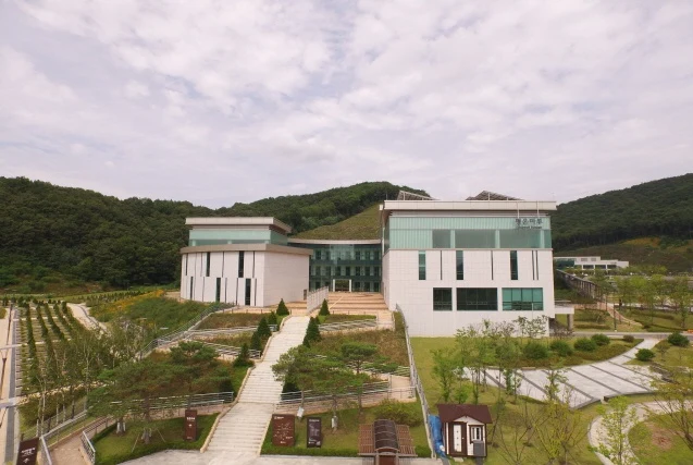 용인평온의숲(평온마루 봉안당) 외관·전경
