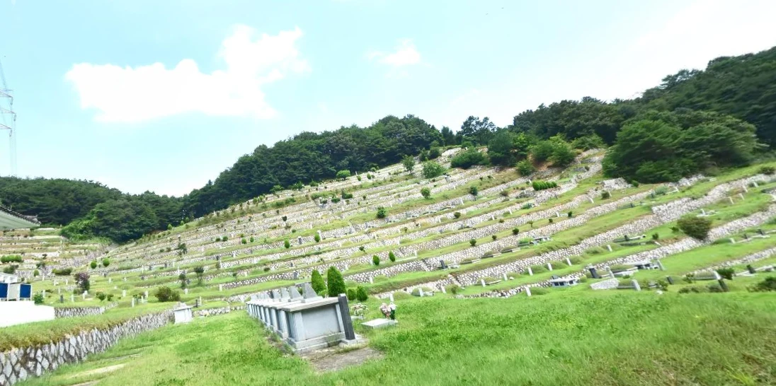 재단법인 아너스홈 자연장지 전경
