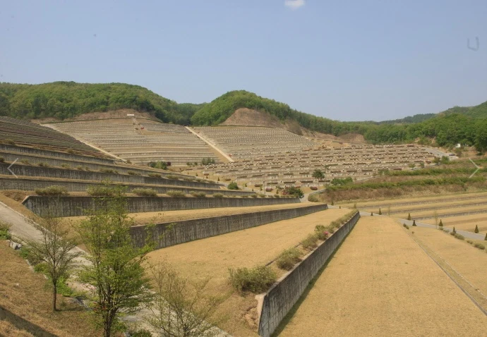 춘천안식공원 잔디장 자연장지 전경