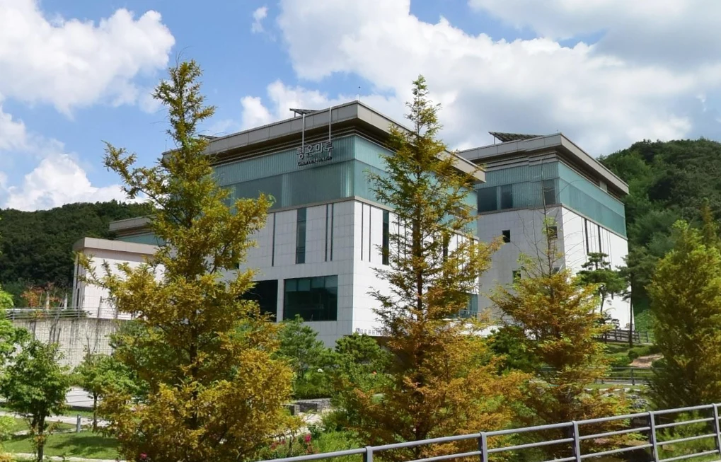 용인평온의숲(평온마루 봉안묘·담) 외관·전경